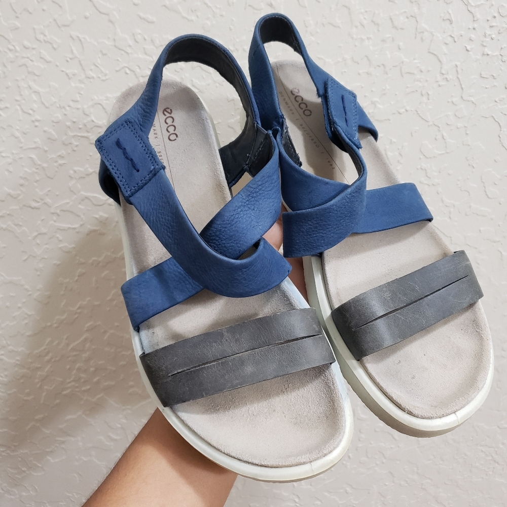 Ecco leather sandals bundle (2)